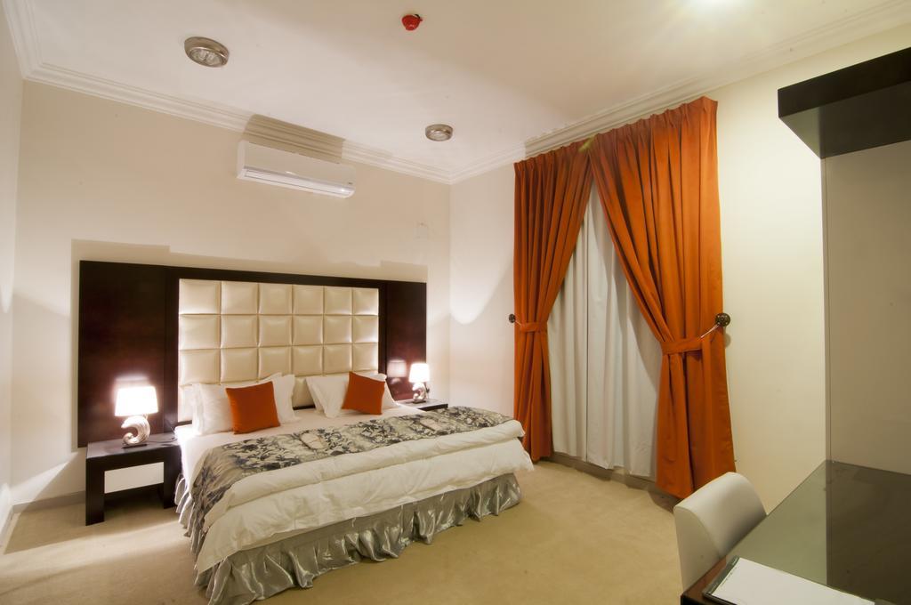 Terhal Hotel Suites Ha'il Exterior foto